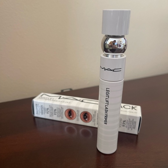 Mac stack lash primer / New in box - Picture 3 of 4